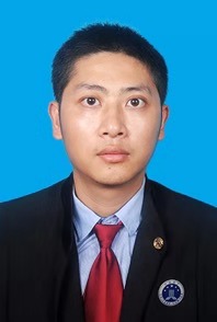专职律师黄庆